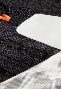 Mammut Hueco - Outdoorschoenen - Black-Light Ice Gray 15 Mammut Hueco - Outdoorschoenen - Black-Light Ice Gray -Mammut 12f7653f31db4610b1dd714b9a08614c