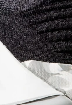 Mammut Hueco - Outdoorschoenen - Black-Light Ice Gray 16 Mammut Hueco - Outdoorschoenen - Black-Light Ice Gray -Mammut 1629f7779da648cfbd9f44dbd29f7cff