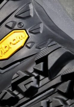 Mammut Mercury Iv Mid Lth - Outdoorschoenen - Black Hot Red -Mammut 1c25da23bad0473490d52503abb9ab58