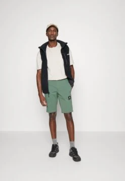 Mammut Massone Light Men - Korte Broeken - Dark Jade -Mammut 8e88105057d244689b98d65bd25f0ec8