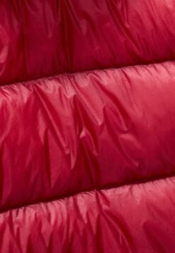 Mammut Meron Hooded - Gewatteerde Jas - Blood Red-Marine 16 Mammut Meron Hooded - Gewatteerde Jas - Blood Red-Marine -Mammut acb66e16109e4b6bbd7b7a10950c740e