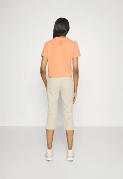 Mammut Massone Cropped Women Lettering - T-Shirt Print - Salmon -Mammut ce8183b782fe48838b8fe6dc4edc2545