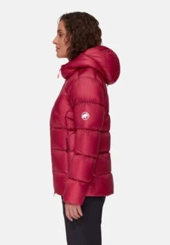 Mammut Meron Hooded - Gewatteerde Jas - Blood Red-Marine 12 Mammut Meron Hooded - Gewatteerde Jas - Blood Red-Marine -Mammut e8b4c01ab9174e4da2022873f063fbc4